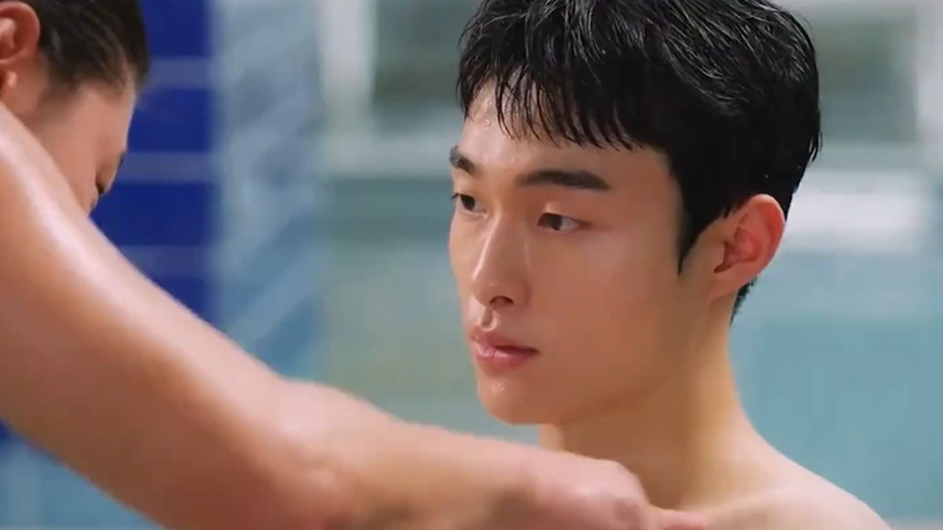 千万不要随便惹高中生，他的体内也许住着一个黑帮大哥，黑帮的我成了高中生！