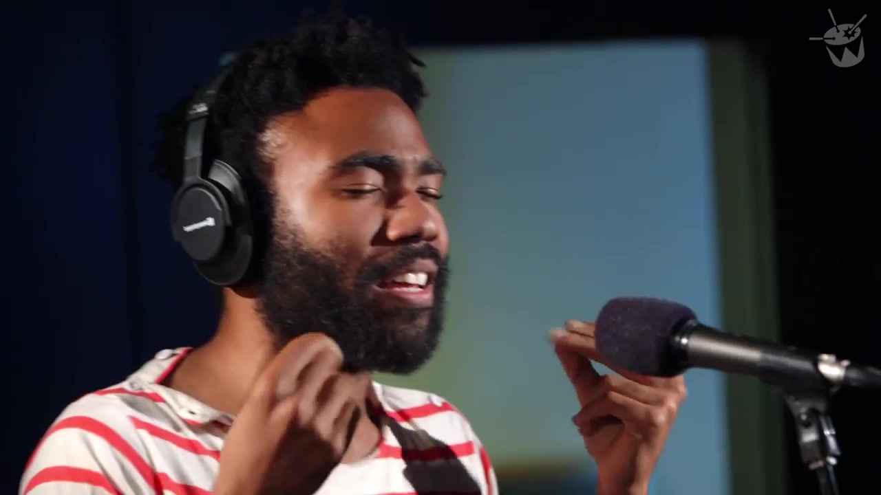 childish gambino翻唱tamia神曲"so into you"