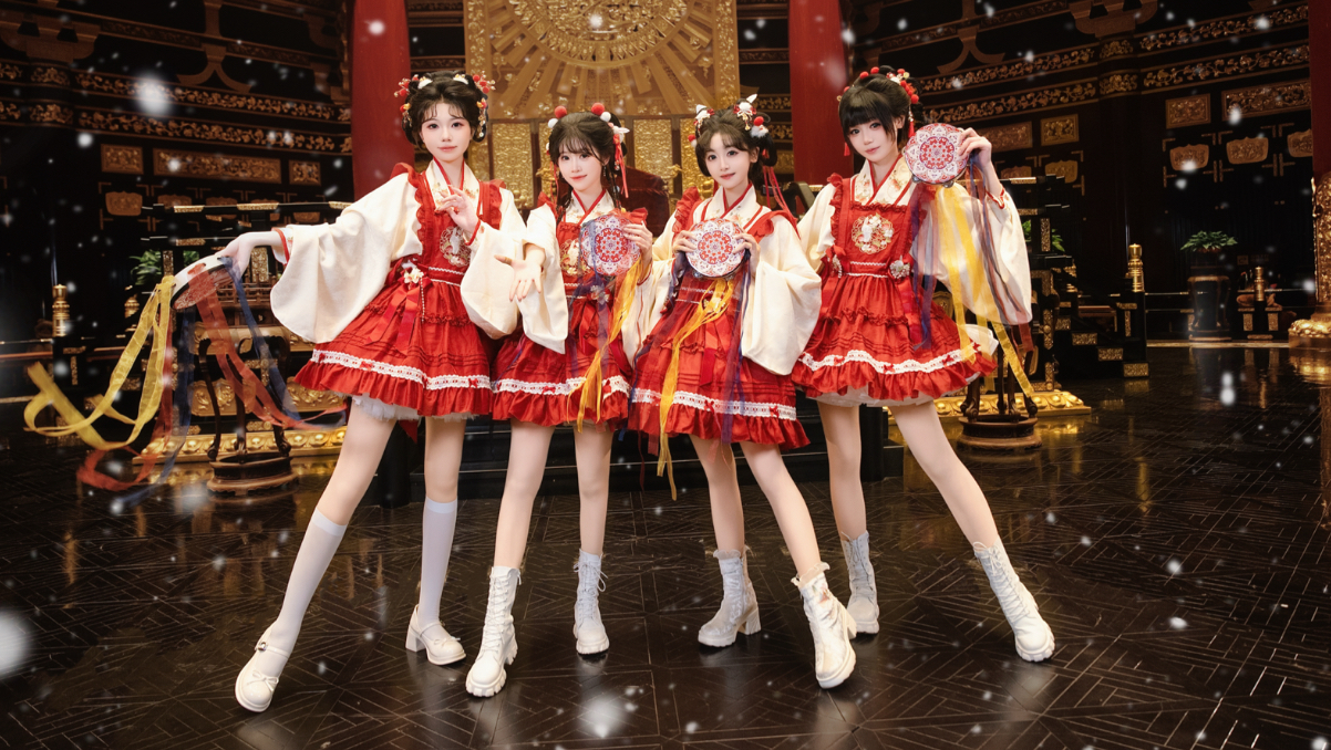 洛阳雪景直接封神！！四时少女踏雪寻月～【寻章问月】