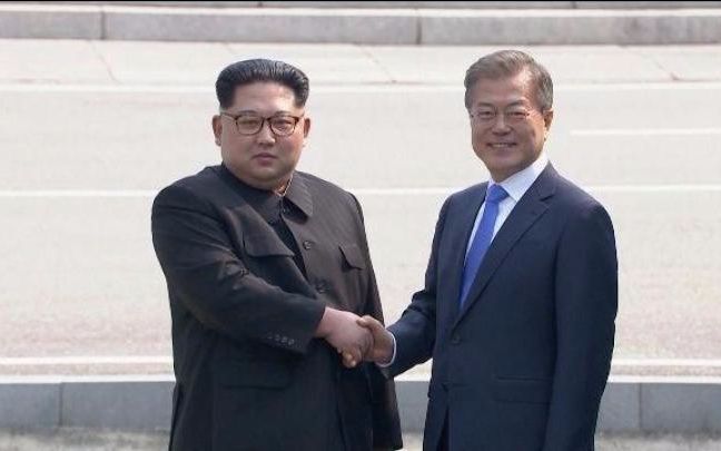 朝韩首脑会晤特辑：朝韩领导人握手 探访朝韩边境自由村 将达成协议给全世界献上大礼