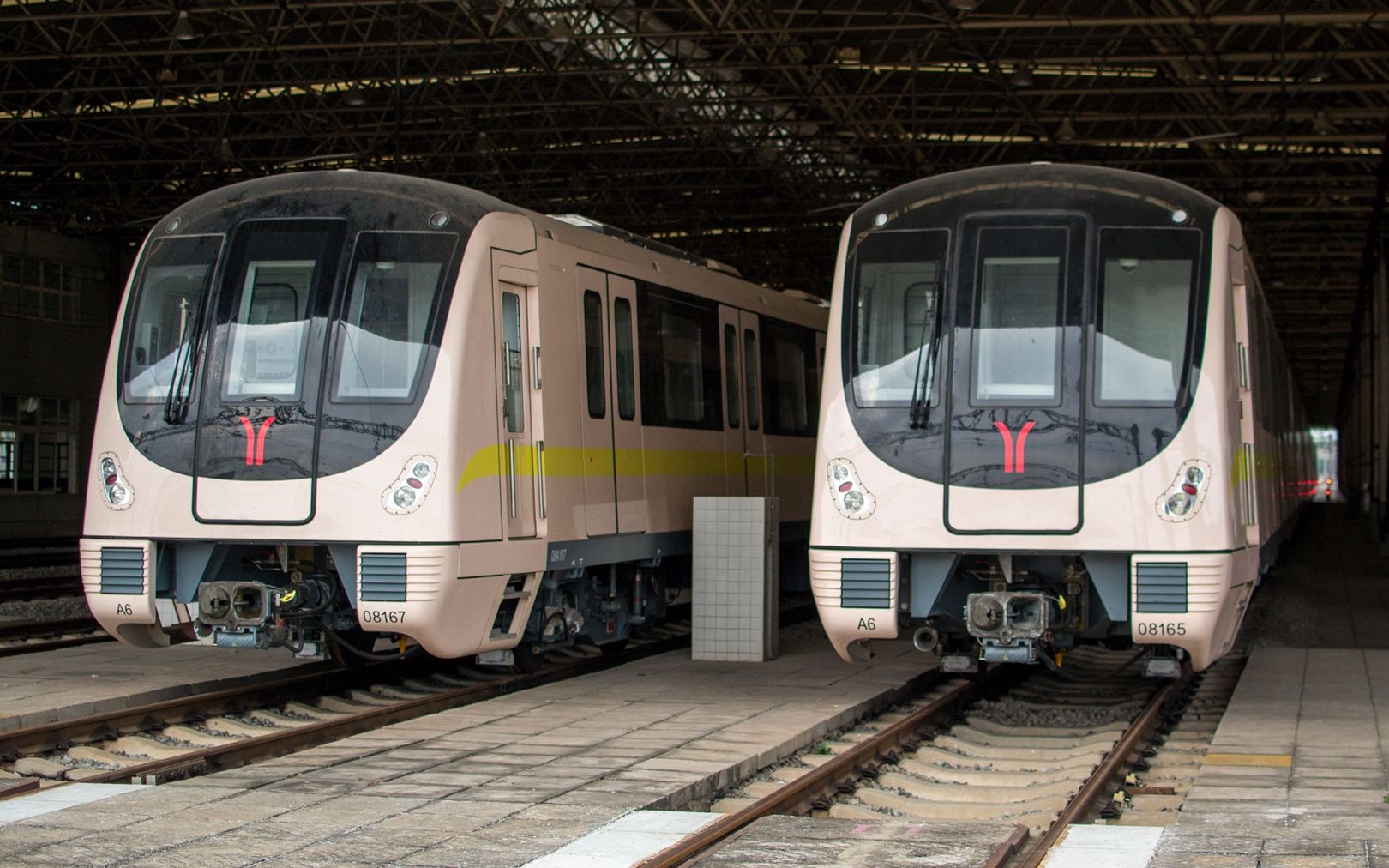 广州地铁18号线首通段进入正线动车调试阶段 - 广州地铁 地铁e族