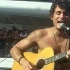 这个男人太有魅力 John Mayer 2008年宿醉之后在邮轮上半裸弹唱Man on the Side