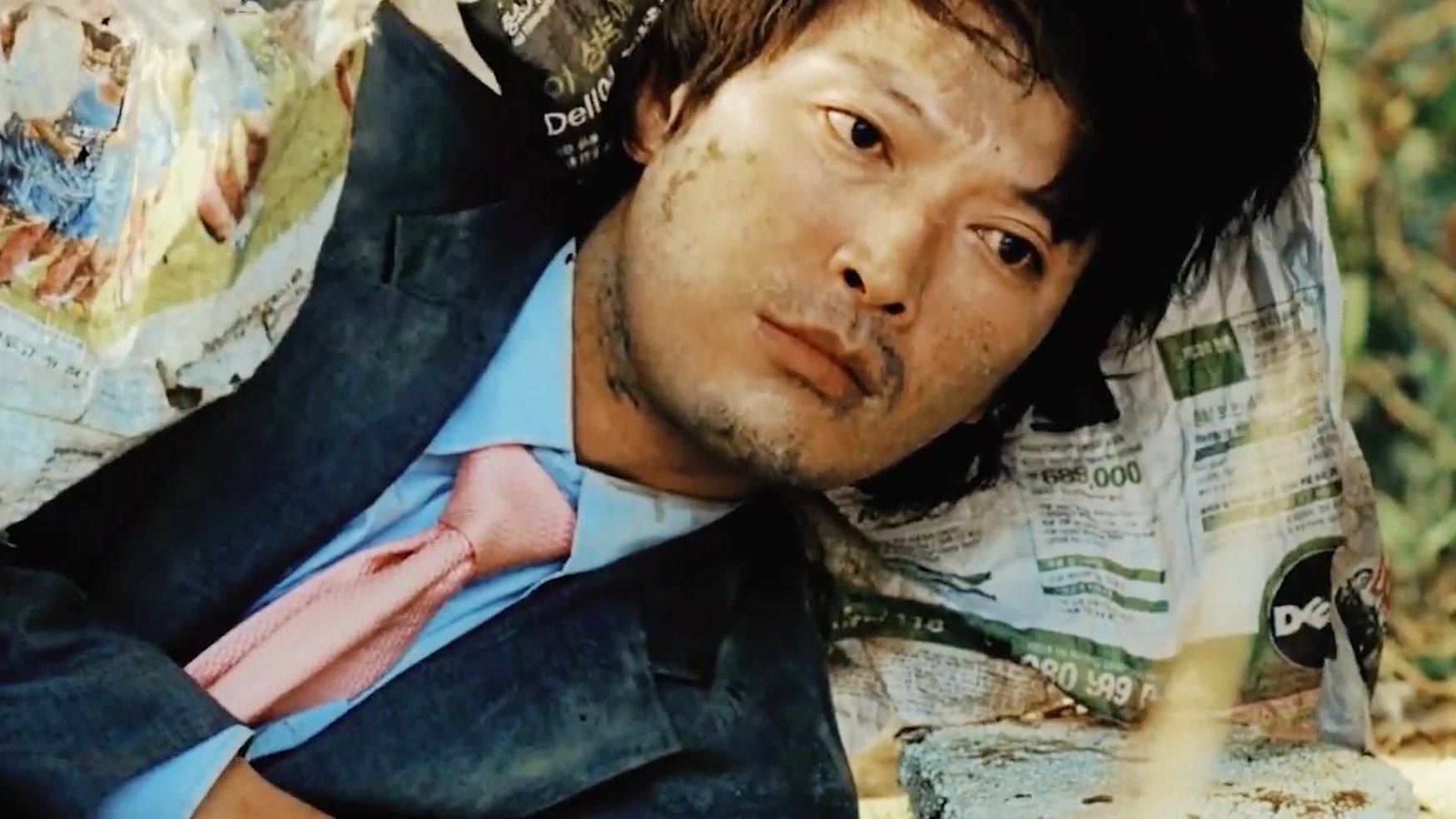 男人准备自杀却睡过了头，醒来后却发现自己来到一座无人荒岛上《金氏漂流记》