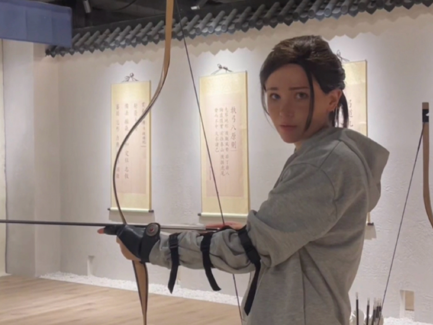 艾莉cos失败镜头