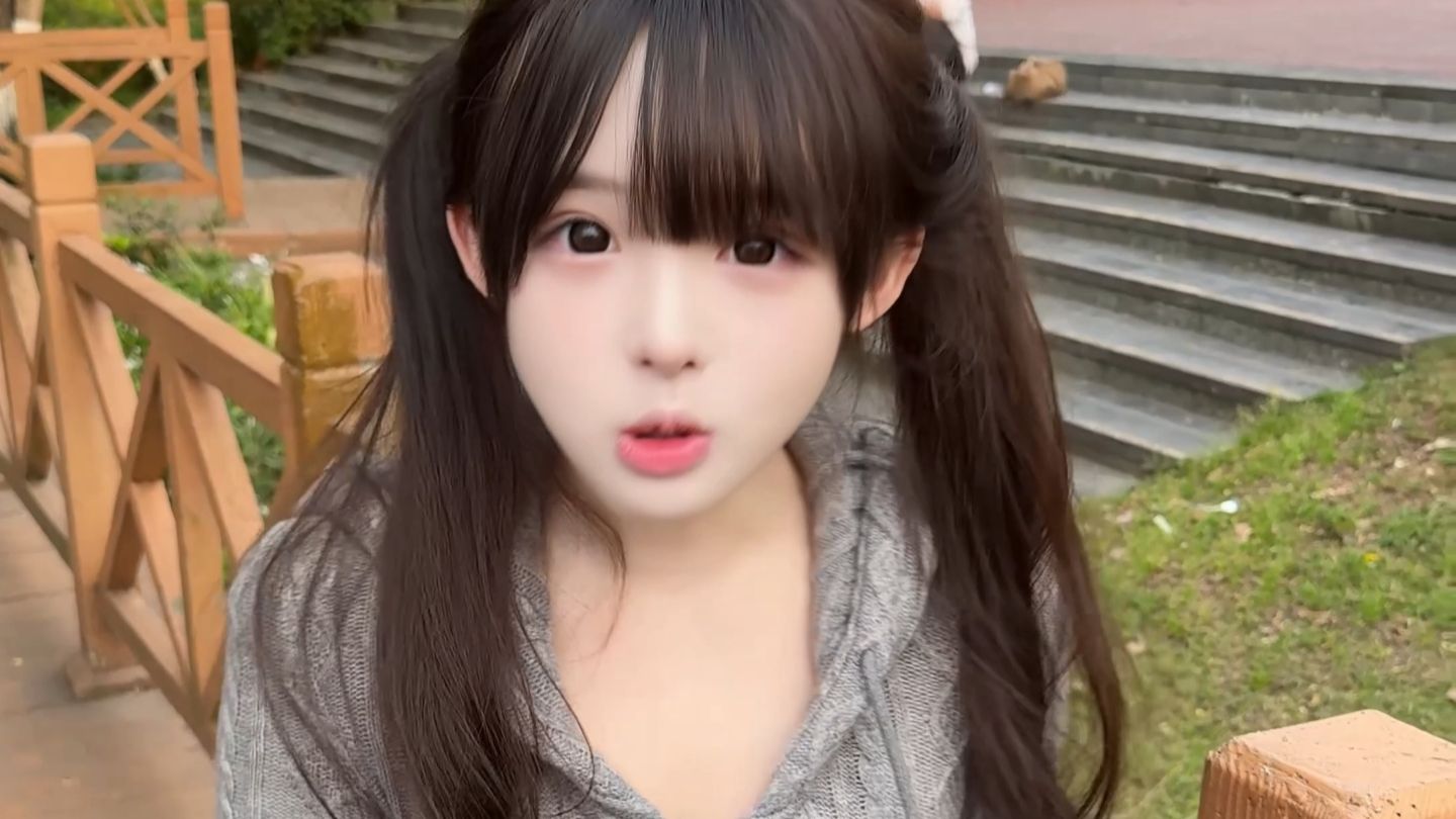 “穿西装的男孩子最性感了”