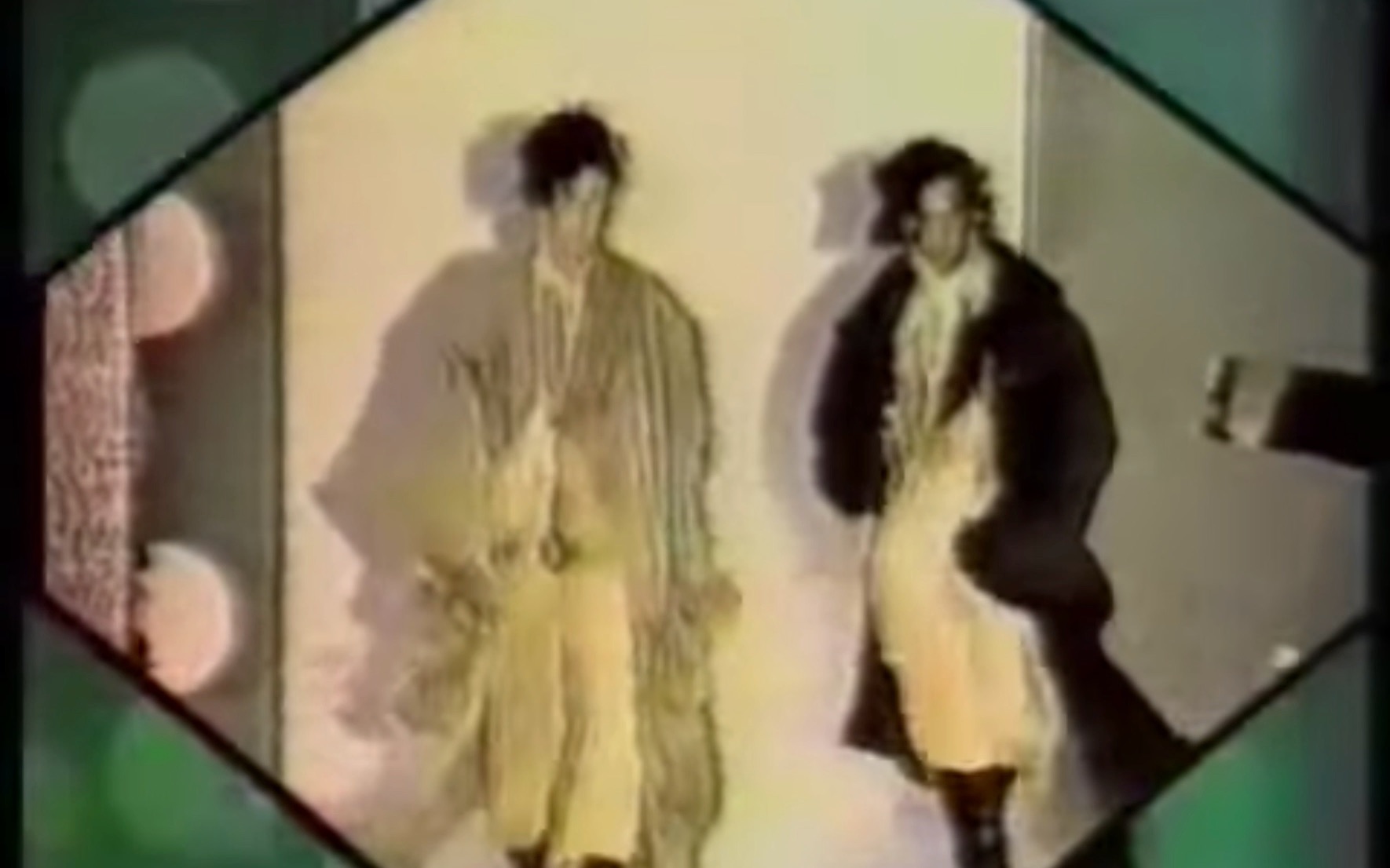 【海盗爷/John Galliano】1984-first fashion show