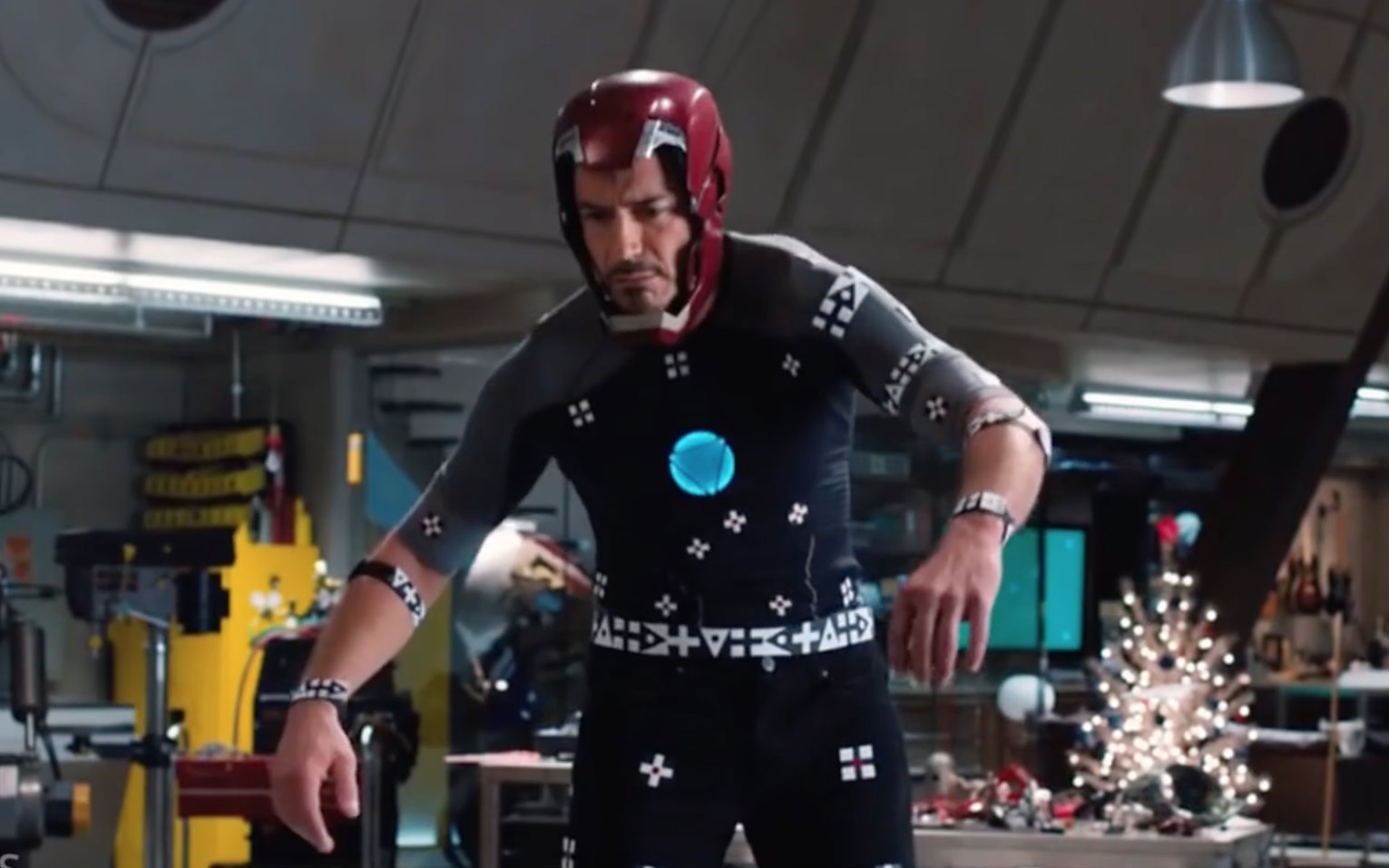 没有加特效的钢铁侠3(特效有无场景对比)--Iron