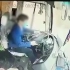 【视频】景德镇客车翻车致6死 监控曝光乘客被抛出窗外的瞬间