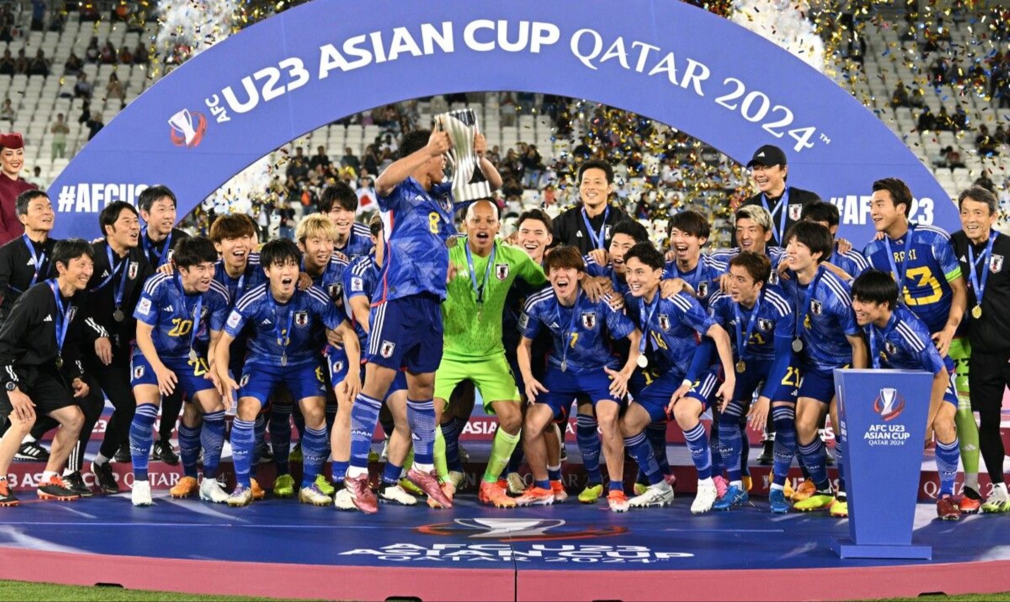 1-0！亚洲杯大结局：日本绝杀封王，鱼腩首秀进前4，中国队创历史