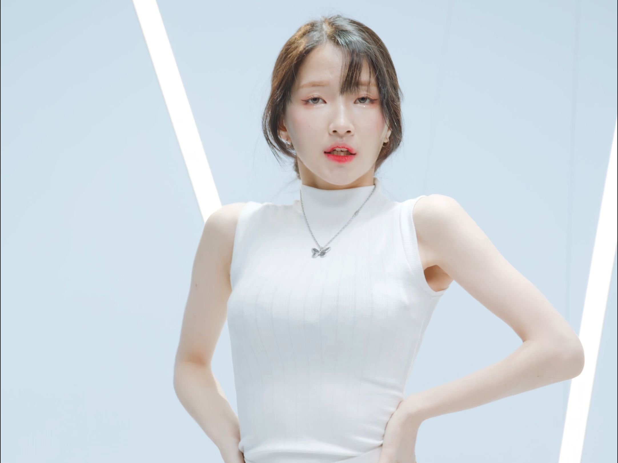 徐英 Lip Hip 220624