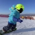 滑雪时当高速滑行中遇到人墙怎么办？