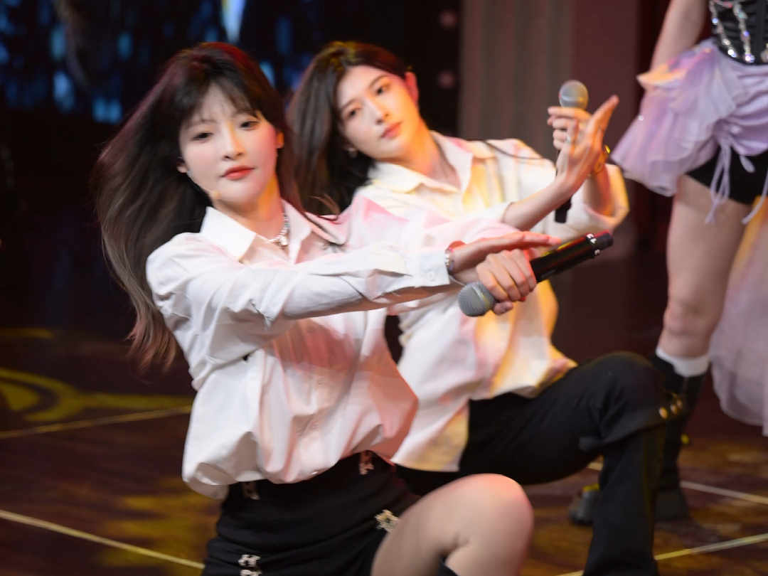 Wen Ruoqi] 240413 "Do U Love Me" 『Ultimate Mission B Version』Focus [4k60p]