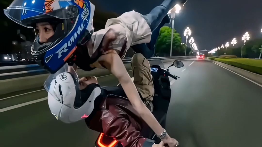 电摩舞曲：想你的腋