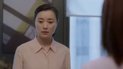 何晓涵离婚后竟意外抢手，婆婆彻底傻眼，田思扬含泪跪求复合。