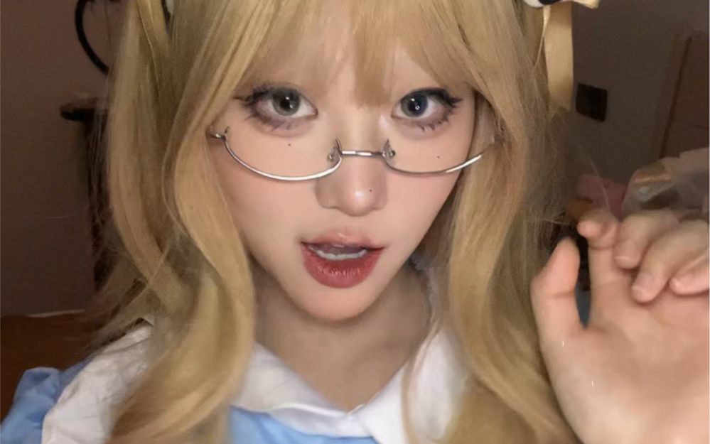 It's hot as hell, kitty.