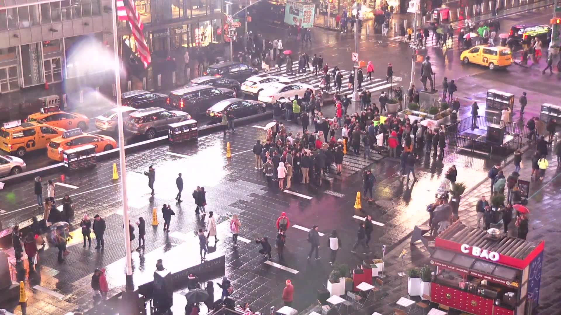 EarthCam Live Times Square in 4K(202037 82037142042)_哔哩哔哩_bilibili