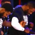 NBA球员集体下跪抗议!为种族平权运动发声！
