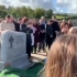男子为自己的葬礼录了一段音频，让到场的人开怀大笑