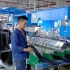 中国工厂批量生产智能排插的过程