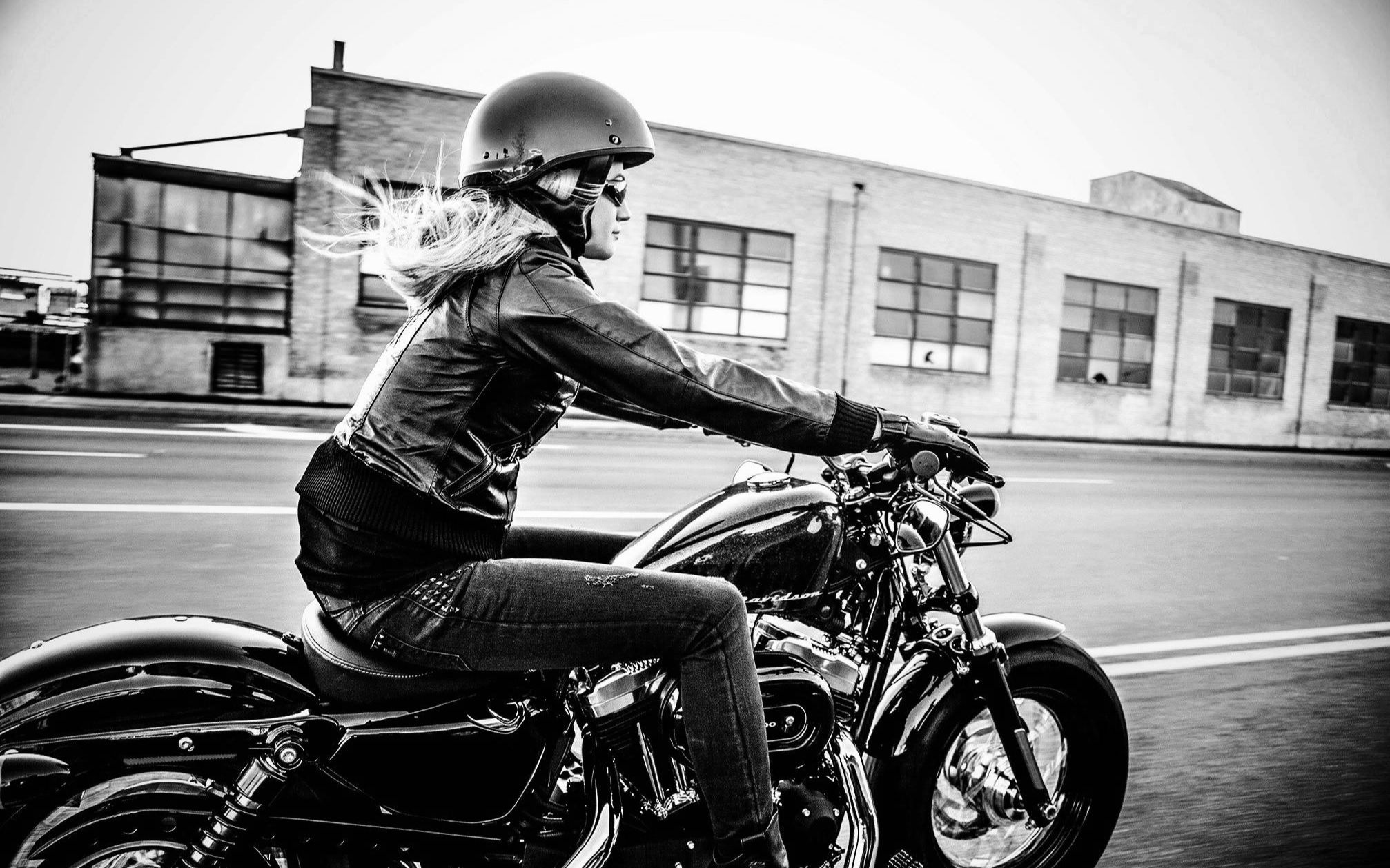 壁纸 哈雷戴维森摩托车，女孩 1920x1200 HD 高清壁纸, 图片, 照片
