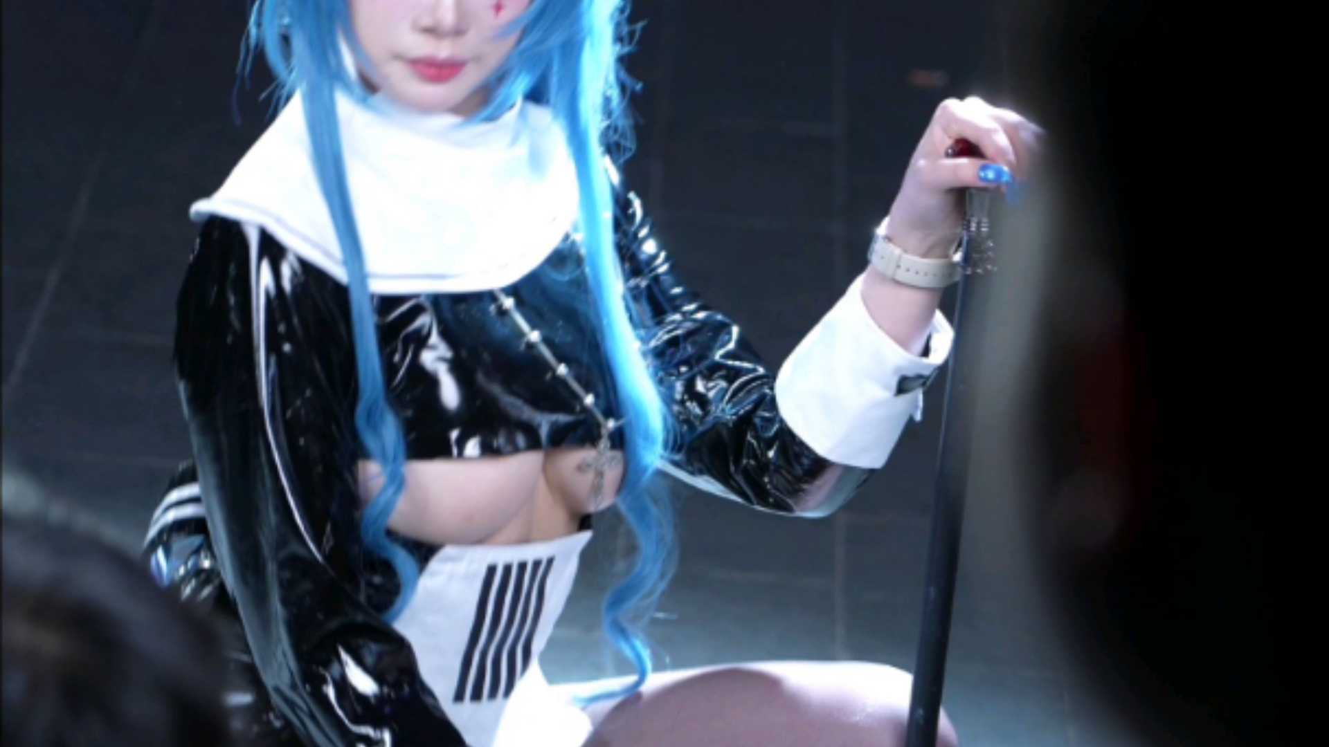 【Marco Polo Cosplay Maid Outfit】- The Southern Hemisphere is just too powerful. With so many people, I could only catch a glimpse.