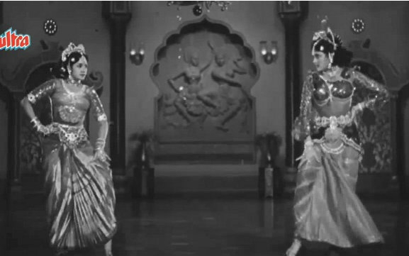 Padmini与Vyjayanthimala的超强斗舞 清晰版