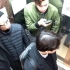 韩国沙雕实验《假如通缉犯出现在电梯里，你会一起抓他吗？》