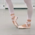 足尖鞋是如何制作的？芭蕾舞者能立起来全靠它，秘密终于揭开了