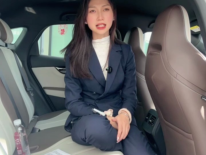 [直播].[超清].[比亚迪王朝网｜玉溪瑞迪店].[810774113763].[主播给大家发新年福利啦].[2025-01-22].[15_27].[2025