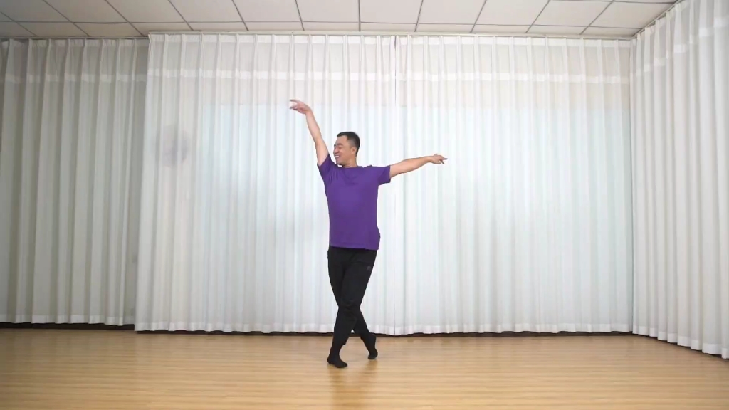 古典舞《梅花泪》舞蹈片段展示示范
