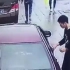 【大飙哥带路】 中国最倒霉的偷车贼，够你笑一年的了！