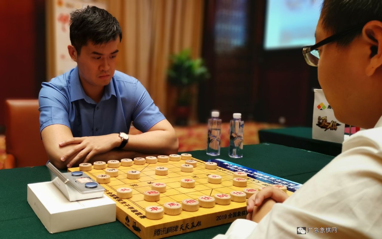 2019象甲联赛,张彬先负王天一:不信请看弈棋者,输赢须待局终头