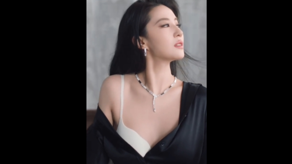 刘亦菲最新内衣广告