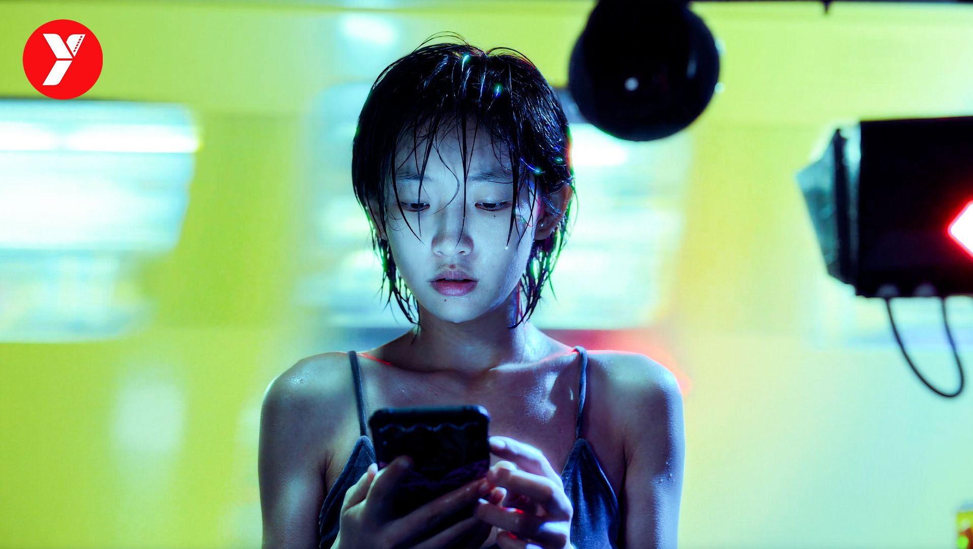 【越哥】2023年最狠悬疑片！对中国家长来说，这就是一部恐怖片！