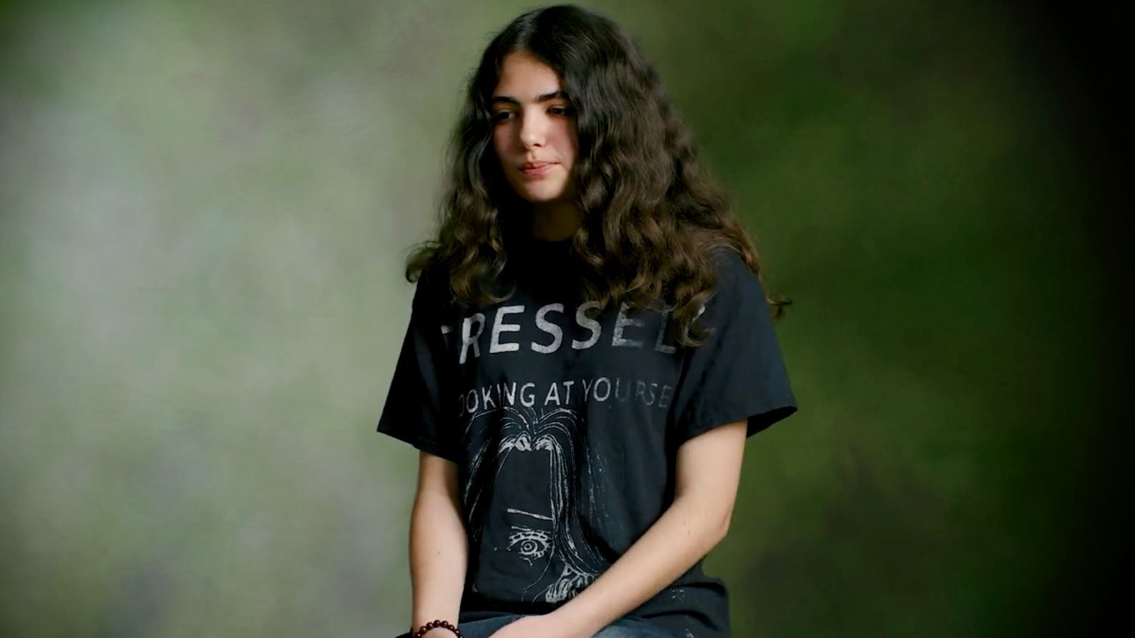 12岁被网友精神和肉体操纵的女孩Desiree：爱的虚拟替代