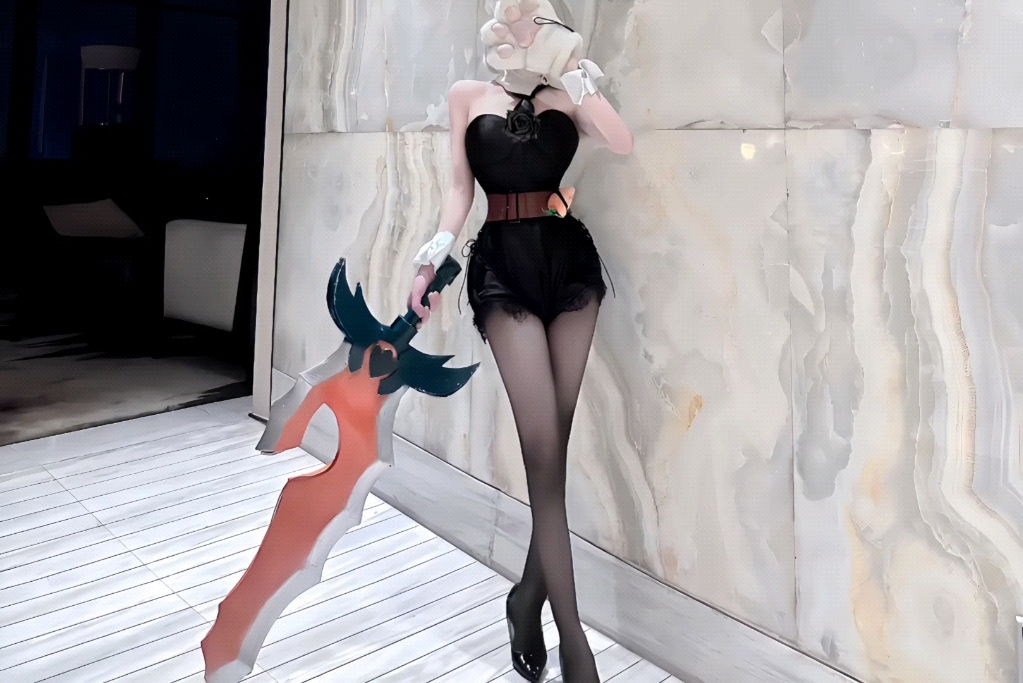 Who can resist a rabbit girl?
