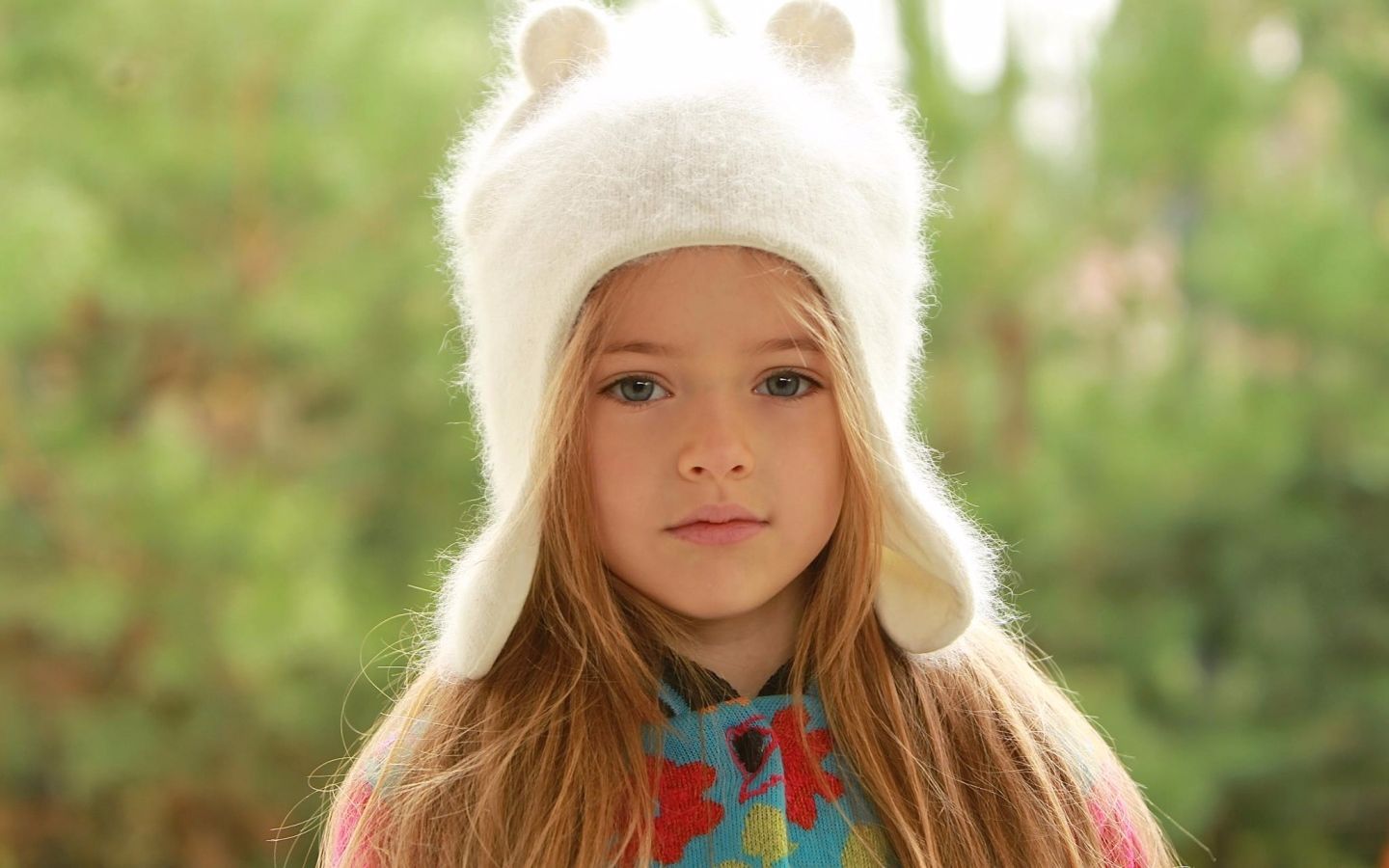 俄罗斯小女孩|摄影|人像摄影|明贺 - 原创作品 - 站酷 (ZCOOL)