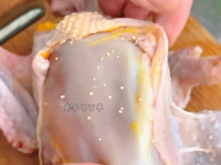 这些食物放久了不能吃， 发现就扔掉不要和老人去争执