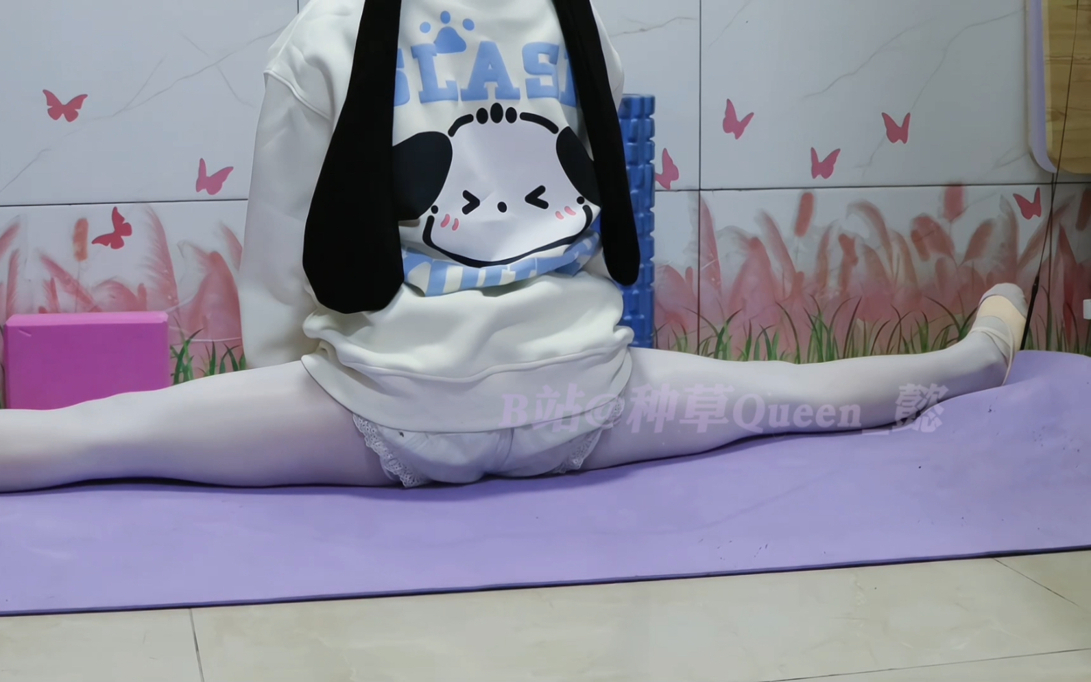Dance Shoes and Socks Crossdressing Video