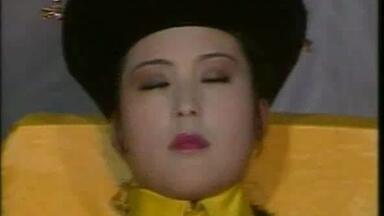 【<em class="keyword">风流皇后</em>/庄妃轶事】（28）董鄂妃病逝，顺治伤心欲绝，追封董鄂妃为<em class="keyword">皇后</em>