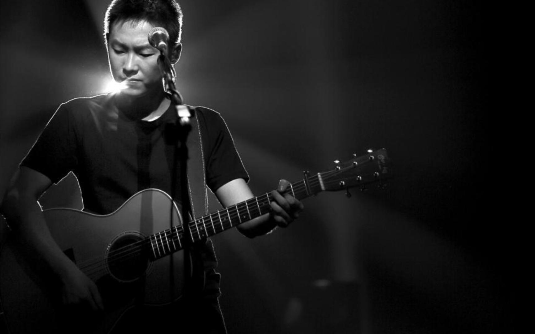 日落大道 (Live) 歌手 ——梁博 和声版伴奏