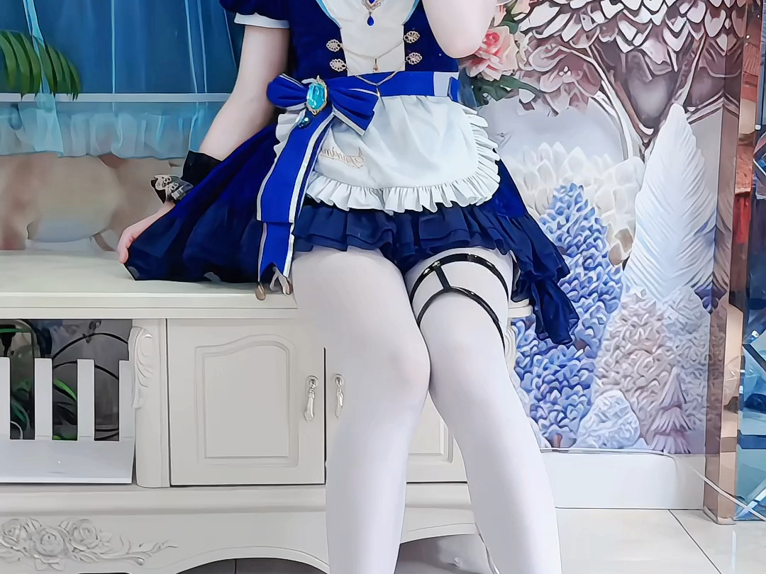 Open your mouth and feed me.