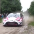 WRC 福特 丰田 拉力赛车无视赛道两边的观众直接冲过去