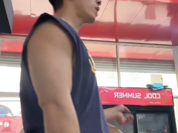 金山生煎 肌肉男卖早餐 10.16