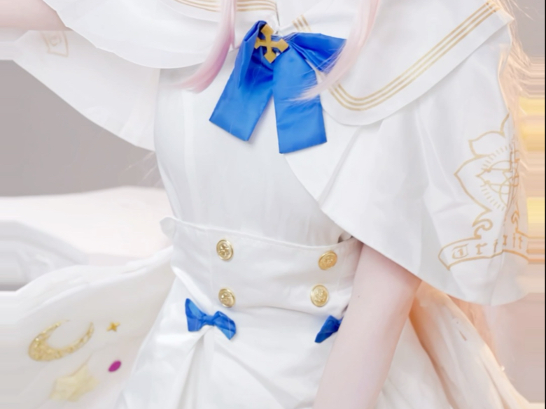 谁把瑞士卷塞我嘴里了！