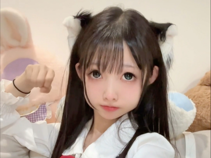 [Soft girl cat cat has become an adult] The latest video is online, begging for attention!