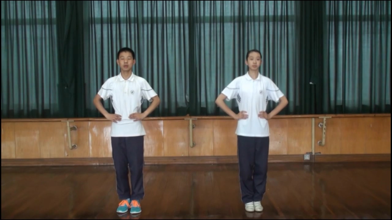 文晖中学室内♂操