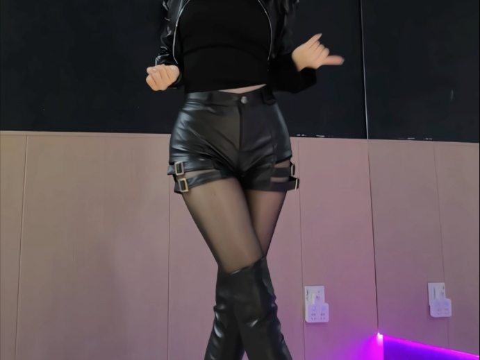 赵露思新歌BVB我先跳了