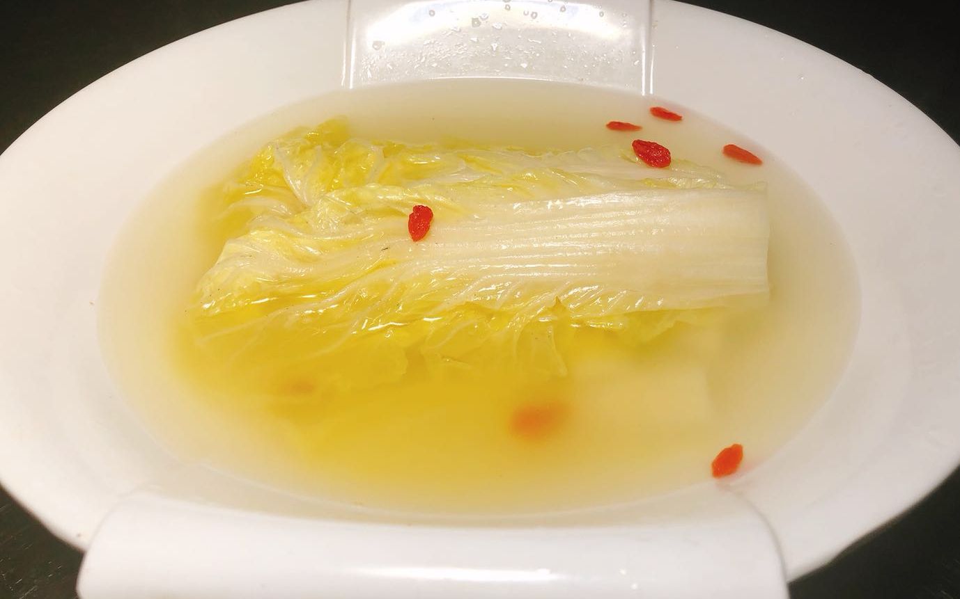 白菜芯柱中心位置出现水浸状褐变-长江蔬菜