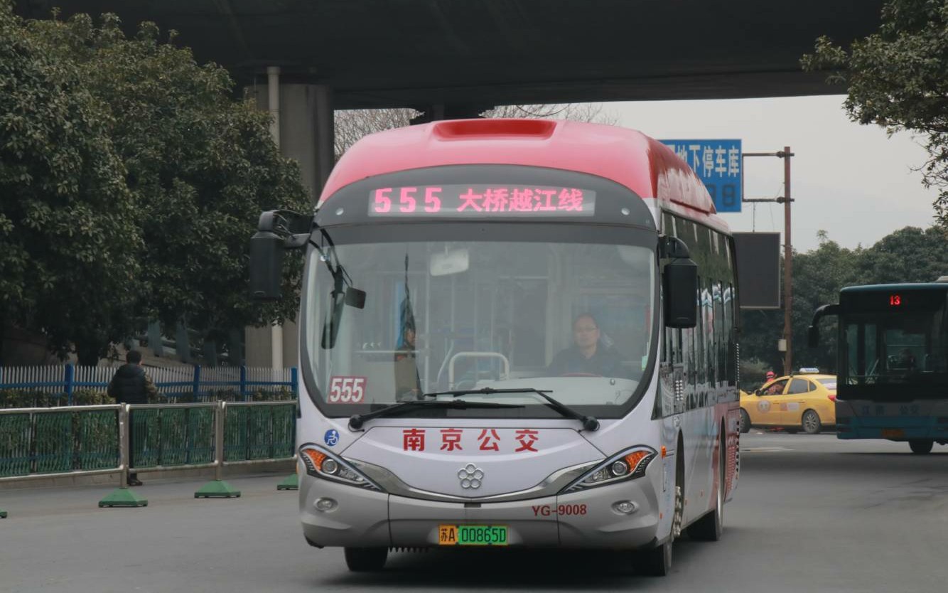 南京南站附近的公交车都有哪些